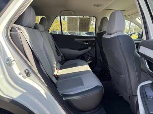 Certified 2025 Subaru Outback Premium image 30