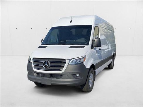 New 2025 Mercedes-Benz Sprinter 2500 image 25