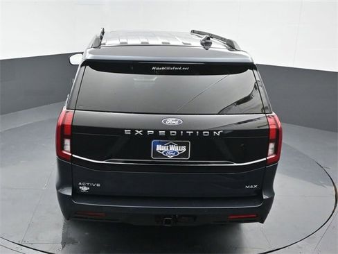 New 2025 Ford Expedition Max Active image 14