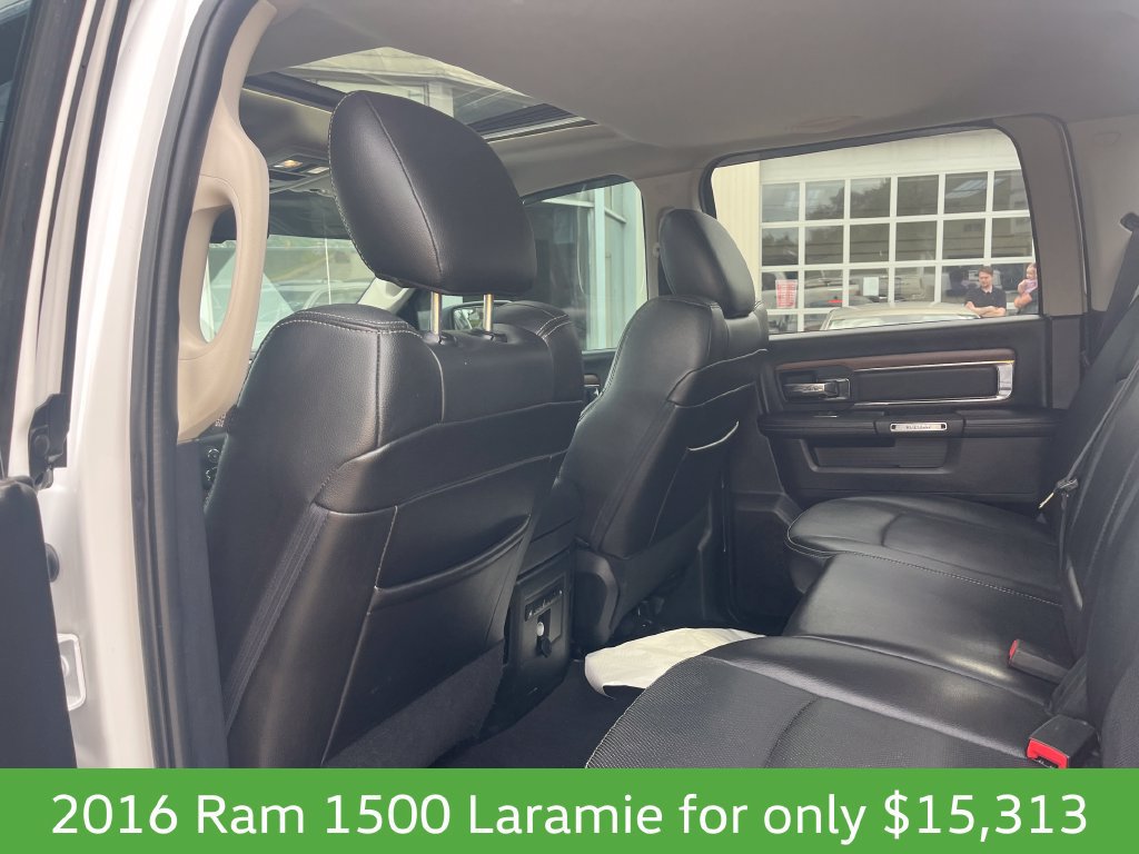 Used 2016 RAM 1500 Laramie w/ Convenience Group AWD/4WD image 10