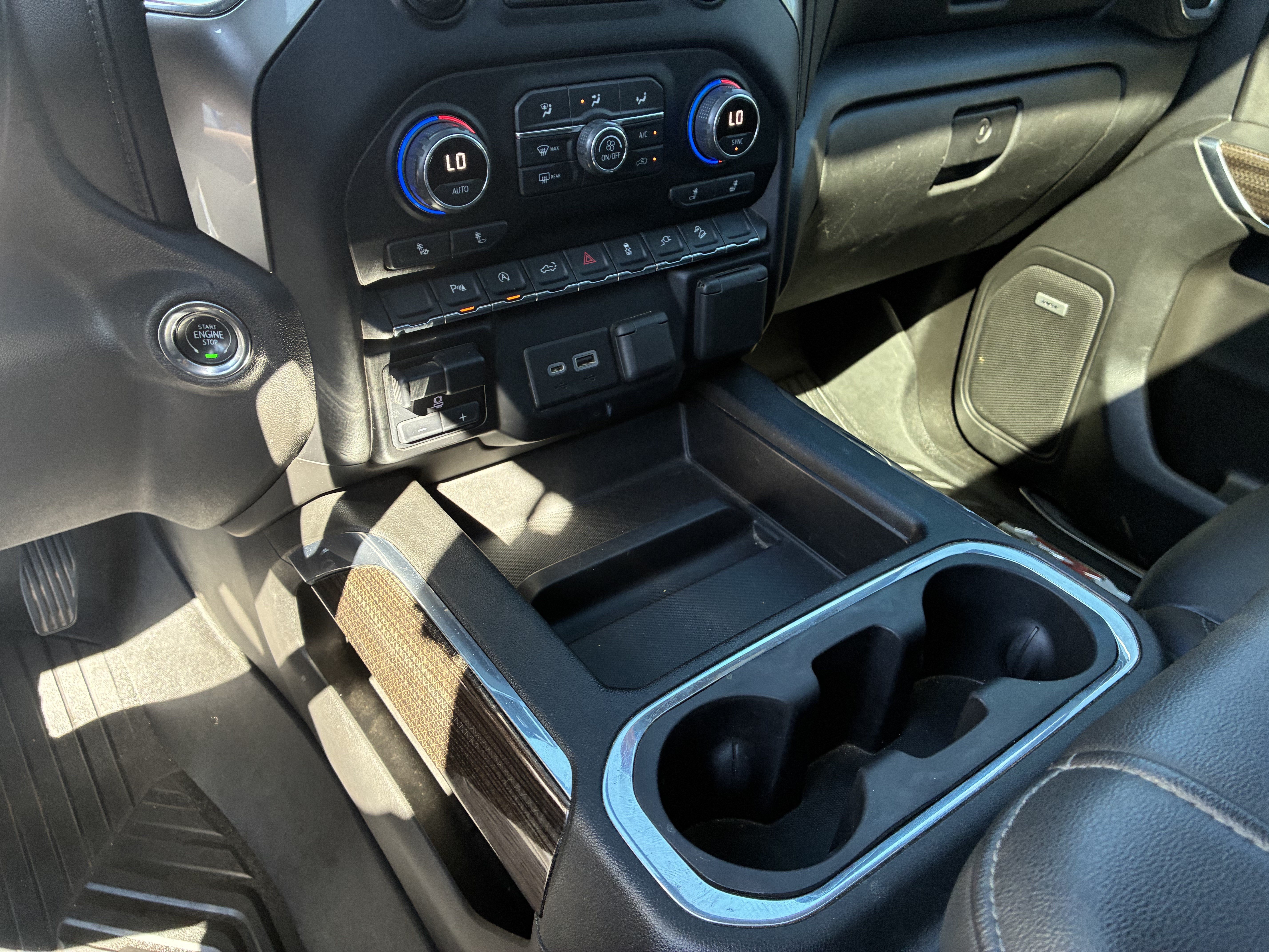 Used 2020 Chevrolet Silverado 1500 LT Trail Boss AWD/4WD image 35