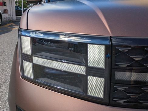 Used 2024 Hyundai Santa Fe Calligraphy image 10