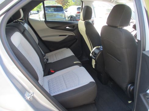 Used 2024 Chevrolet Equinox LS w/ LS Convenience Package AWD/4WD image 14