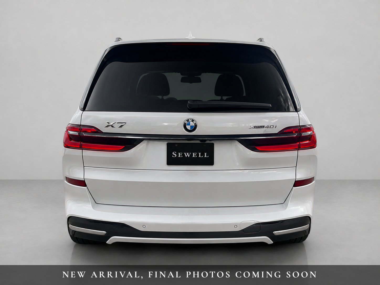 Used 2027 BMW X7 xDrive40i AWD/4WD image 3