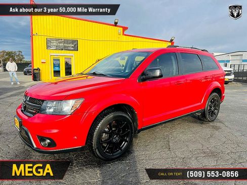 Used 2018 Dodge Journey SXT w/ Blacktop Package image 6