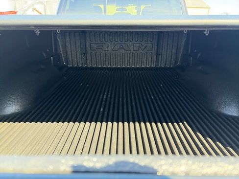 Used 2019 RAM 1500 Big Horn AWD/4WD image 39