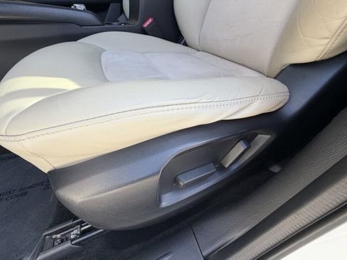 Used 2017 MAZDA CX-5 Touring w/ Preferred Equipment Package image 17