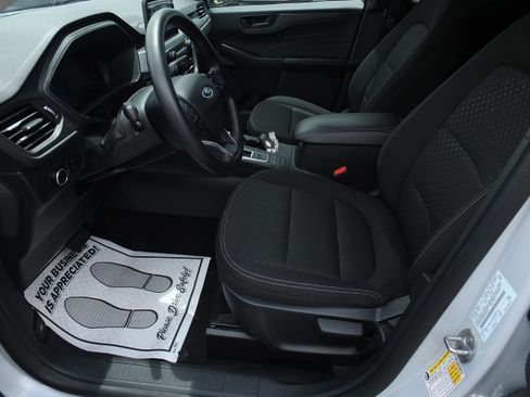 Used 2025 Ford Escape Active FWD image 11