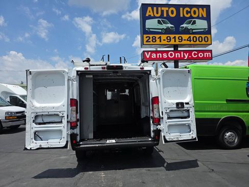 Used 2023 RAM ProMaster 2500 FWD image 14