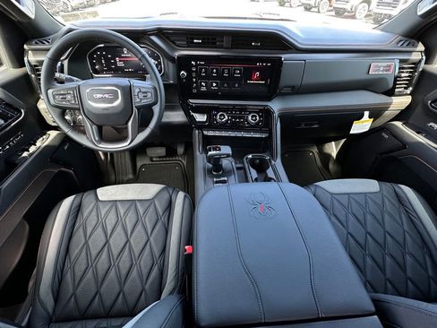 New 2026 GMC Sierra 1500 AT4 w/ AT4 Premium Package AWD/4WD image 24