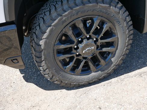 New 2026 Chevrolet Silverado 3500 LTZ w/ LTZ Plus Package image 9