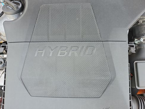 Certified 2024 Hyundai Elantra Blue FWD image 28