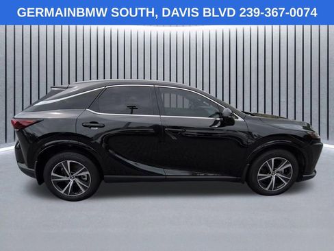 Used 2023 Lexus RX 350 Premium w/ Cold Area Package FWD image 4