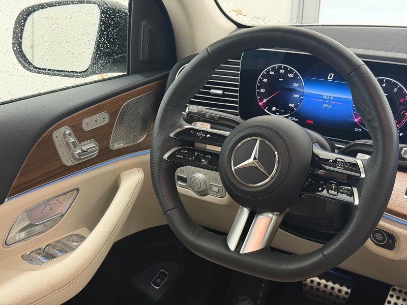 Certified 2026 Mercedes-Benz GLS 450 4MATIC image 8