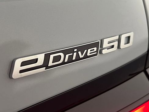 New 2026 BMW i7 eDrive50 w/ Executive Package image 37