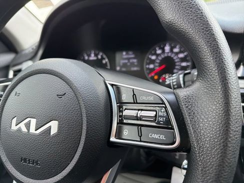 Used 2023 Kia Seltos LX AWD/4WD image 27