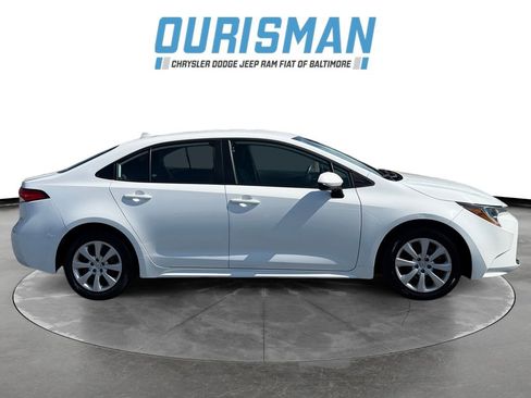 Used 2024 Toyota Corolla LE image 7