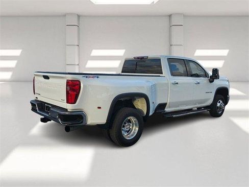 Certified 2024 Chevrolet Silverado 3500 LTZ w/ LTZ Plus Package image 5