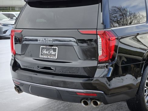 Used 2023 GMC Yukon XL Denali Ultimate image 14
