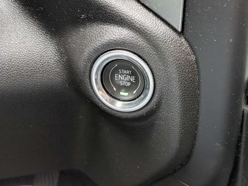 Used 2019 Chevrolet Silverado 1500 LT Trail Boss w/ Convenience Package AWD/4WD image 26