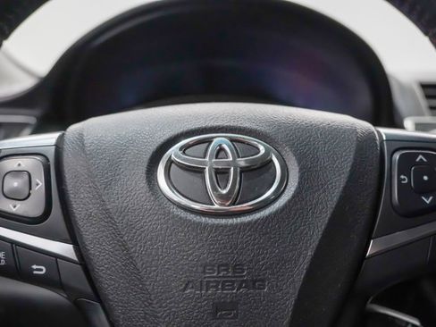 Used 2017 Toyota Camry XSE image 24