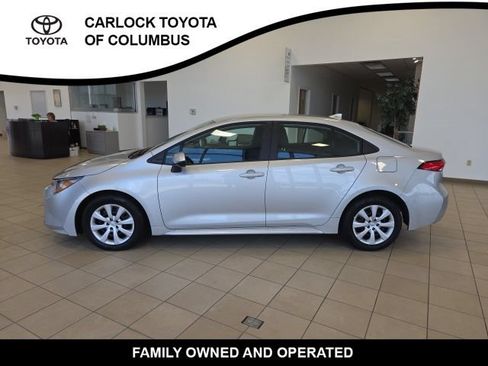 Used 2026 Toyota Corolla LE FWD image 2
