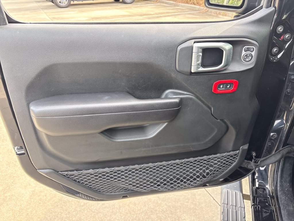 Used 2019 Jeep Wrangler Sport AWD/4WD image 15