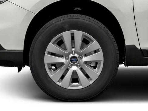 Used 2017 Subaru Outback 2.5i Premium image 6