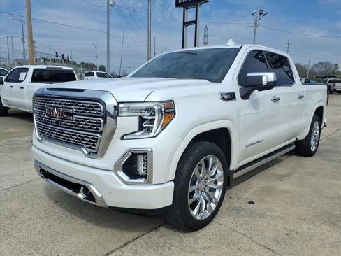 Used 2022 GMC Sierra 1500 Denali w/ Denali Premium Package image 3