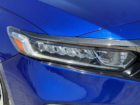 Used 2018 Honda Accord Sport image 32