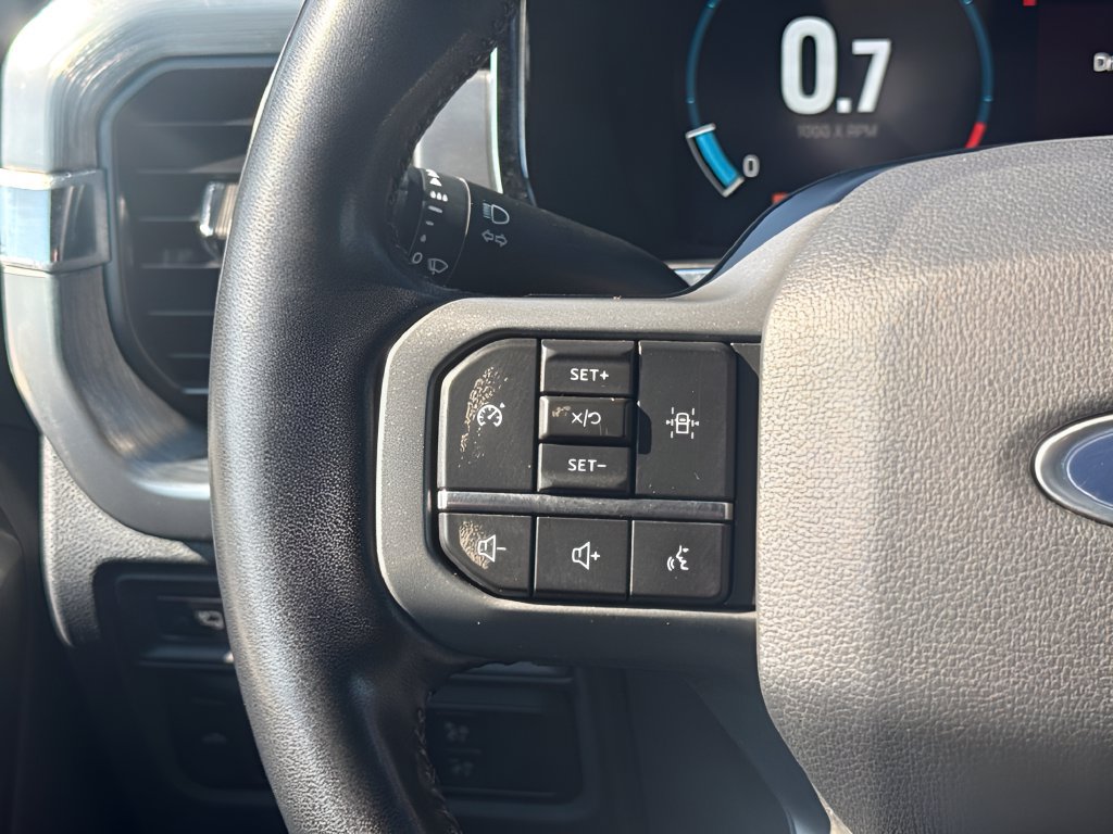 Used 2022 Ford F150 Lariat AWD/4WD image 13