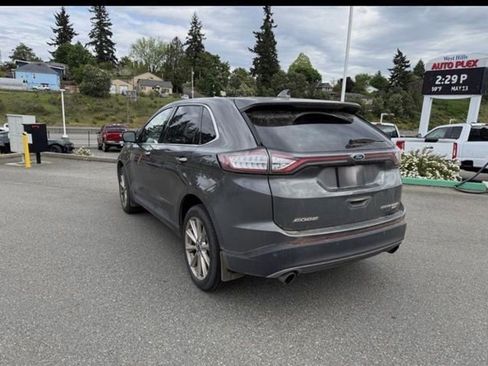 Certified 2018 Ford Edge Titanium w/ Equipment Group 301A AWD/4WD image 5