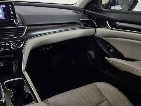 Used 2018 Honda Accord EX-L image 7