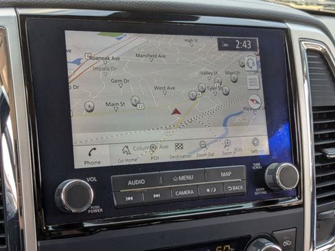 Used 2021 Nissan Titan SV w/ SV Convenience Package image 20