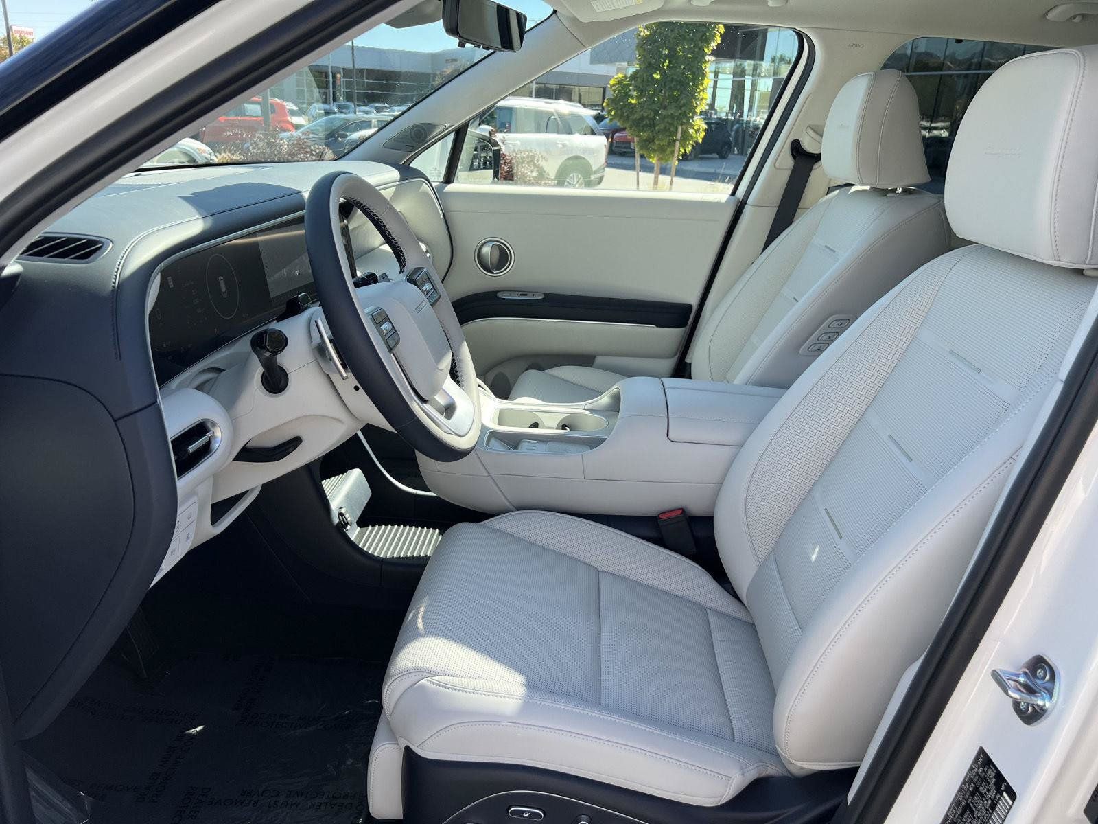 Certified 2026 Hyundai Palisade Calligraphy AWD/4WD image 25
