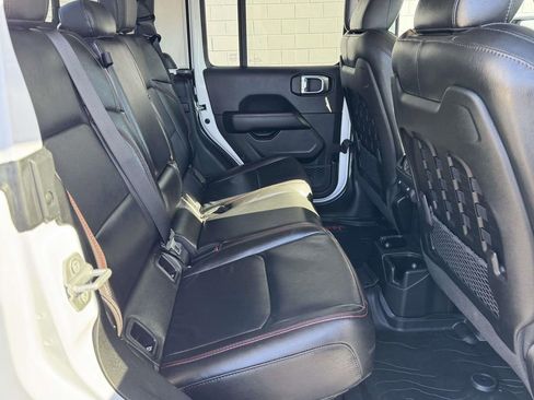 Used 2022 Jeep Gladiator Rubicon image 15
