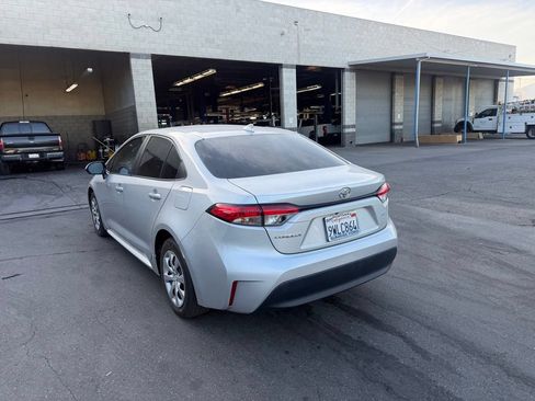 Used 2024 Toyota Corolla LE FWD image 4