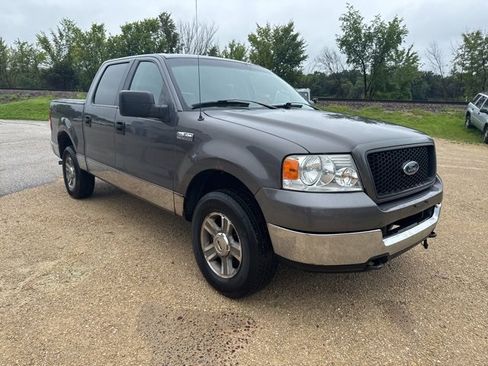 Used 2005 Ford F150 XLT image 6
