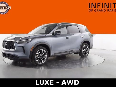 Used 2024 INFINITI QX60 Luxe image 3