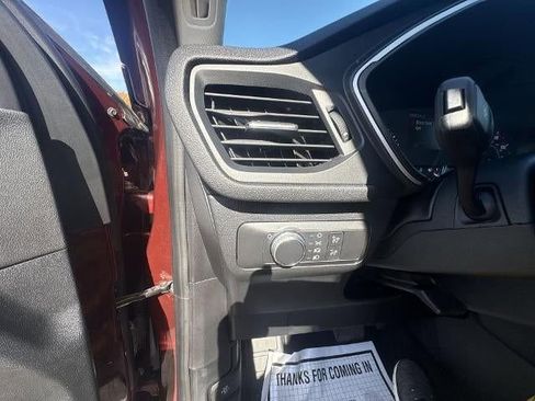 Used 2021 Ford Escape SE w/ Cold Weather Package image 18