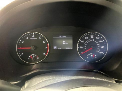 Used 2023 Kia Seltos LX AWD/4WD image 13