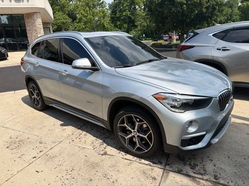 Used 2018 BMW X1 xDrive28i AWD/4WD image 8