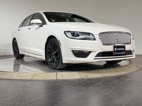 Used 2020 Lincoln MKZ Reserve w/ Monochromatic Package image 2