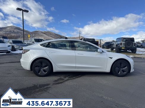 Used 2019 Tesla Model 3 Long Range image 2