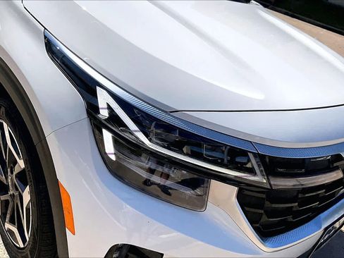 Certified 2024 Kia Seltos SX image 25