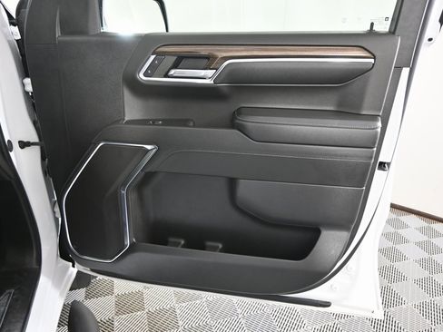 Used 2024 Chevrolet Silverado 1500 RST w/ Redline Edition image 13