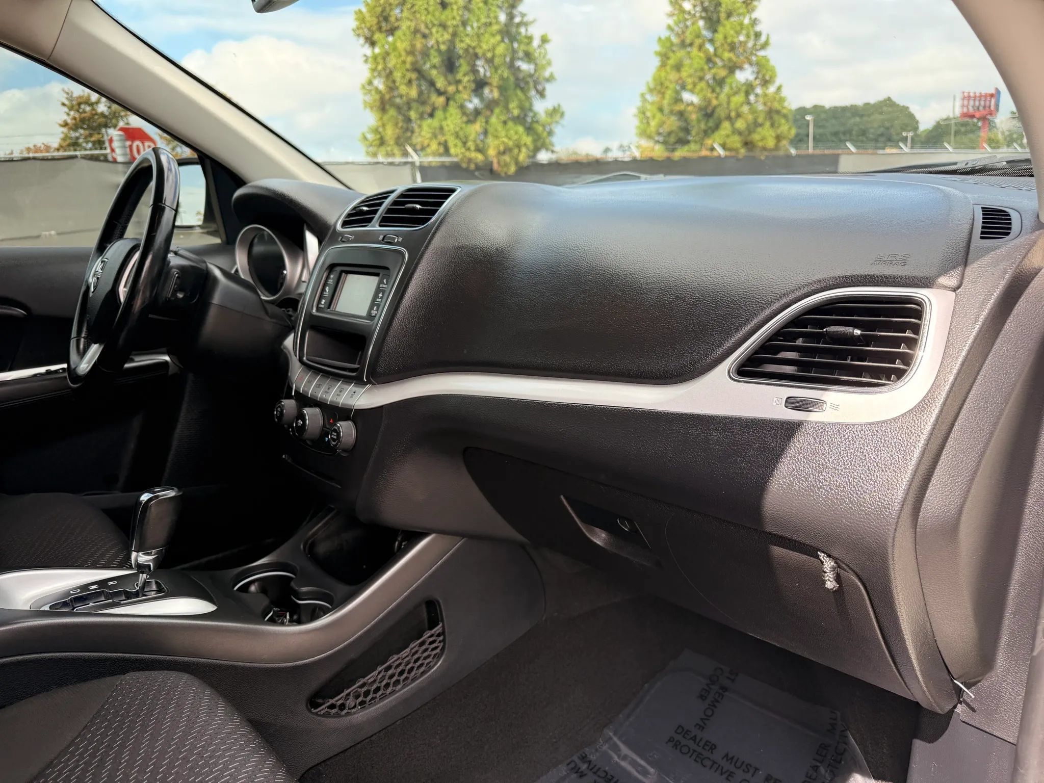 Used 2020 Dodge Journey SE w/ SE Popular Equipment Group FWD image 19