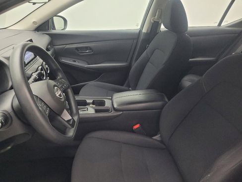 Used 2024 Nissan Sentra S FWD image 17