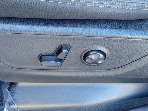 Used 2019 RAM 1500 Big Horn image 20