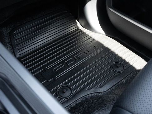 New 2026 Ford F250 Lariat image 40